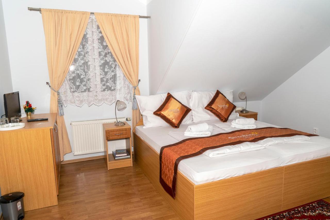 Sunshine Pension Karlovy Vary Exterior foto